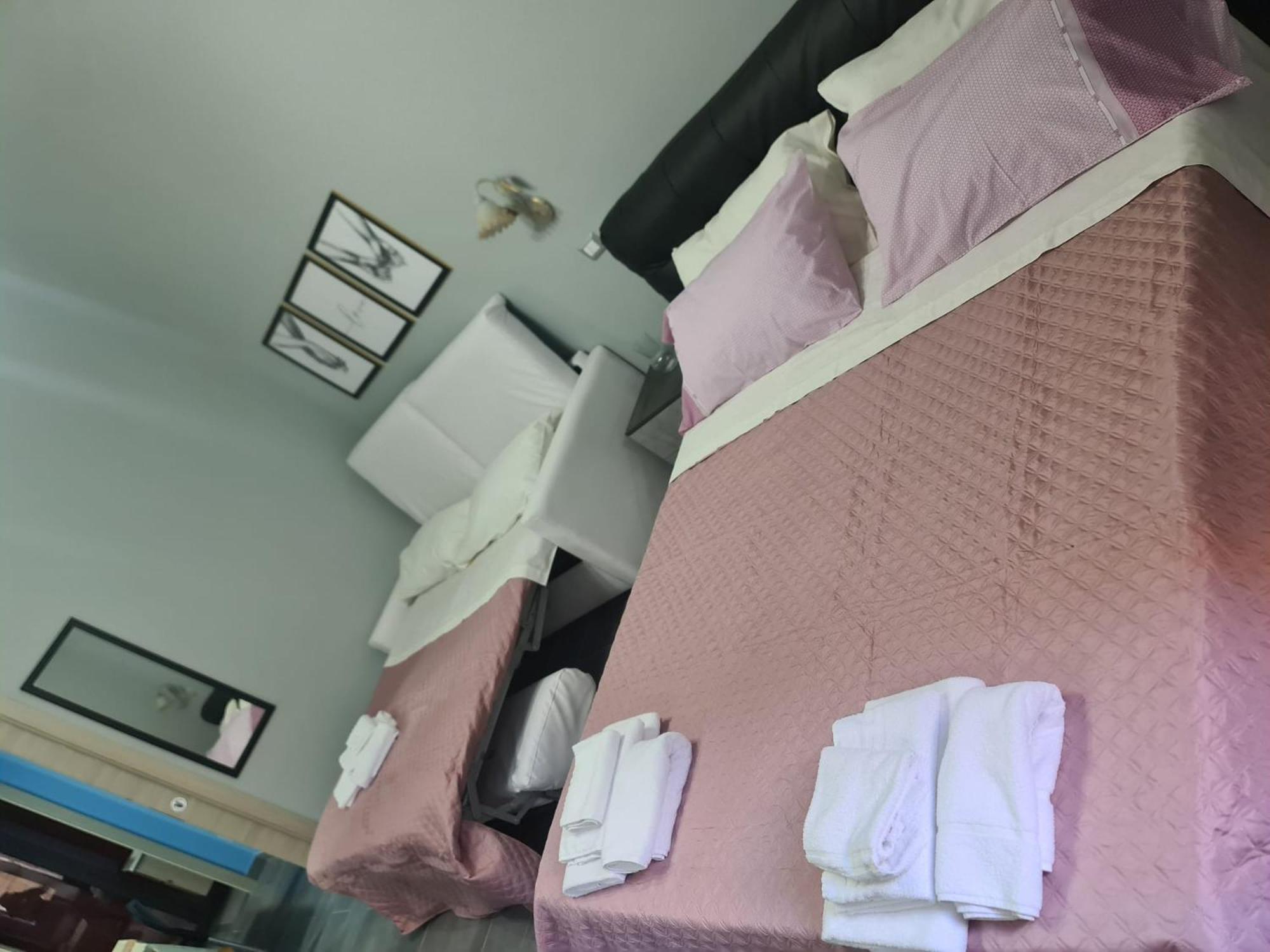 Queen'S Apartament 卡塔尼亚 外观 照片