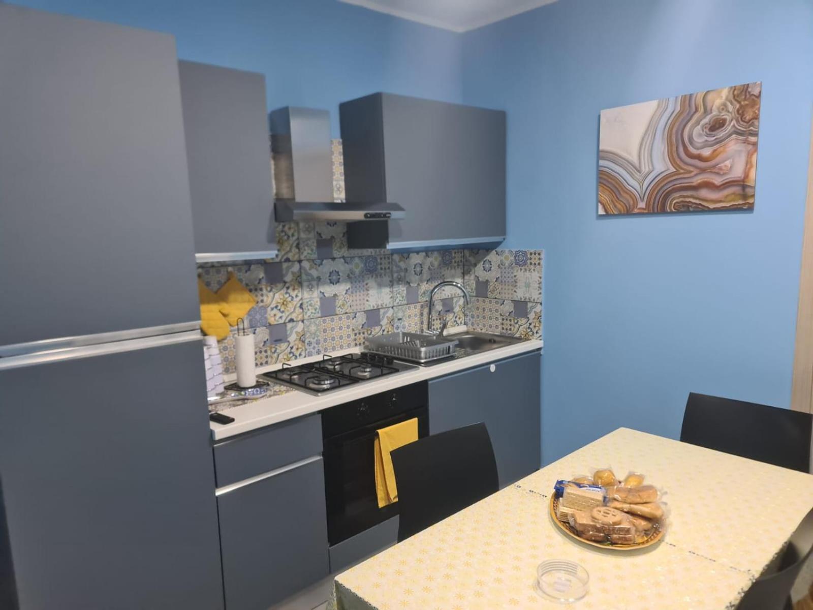 Queen'S Apartament 卡塔尼亚 外观 照片