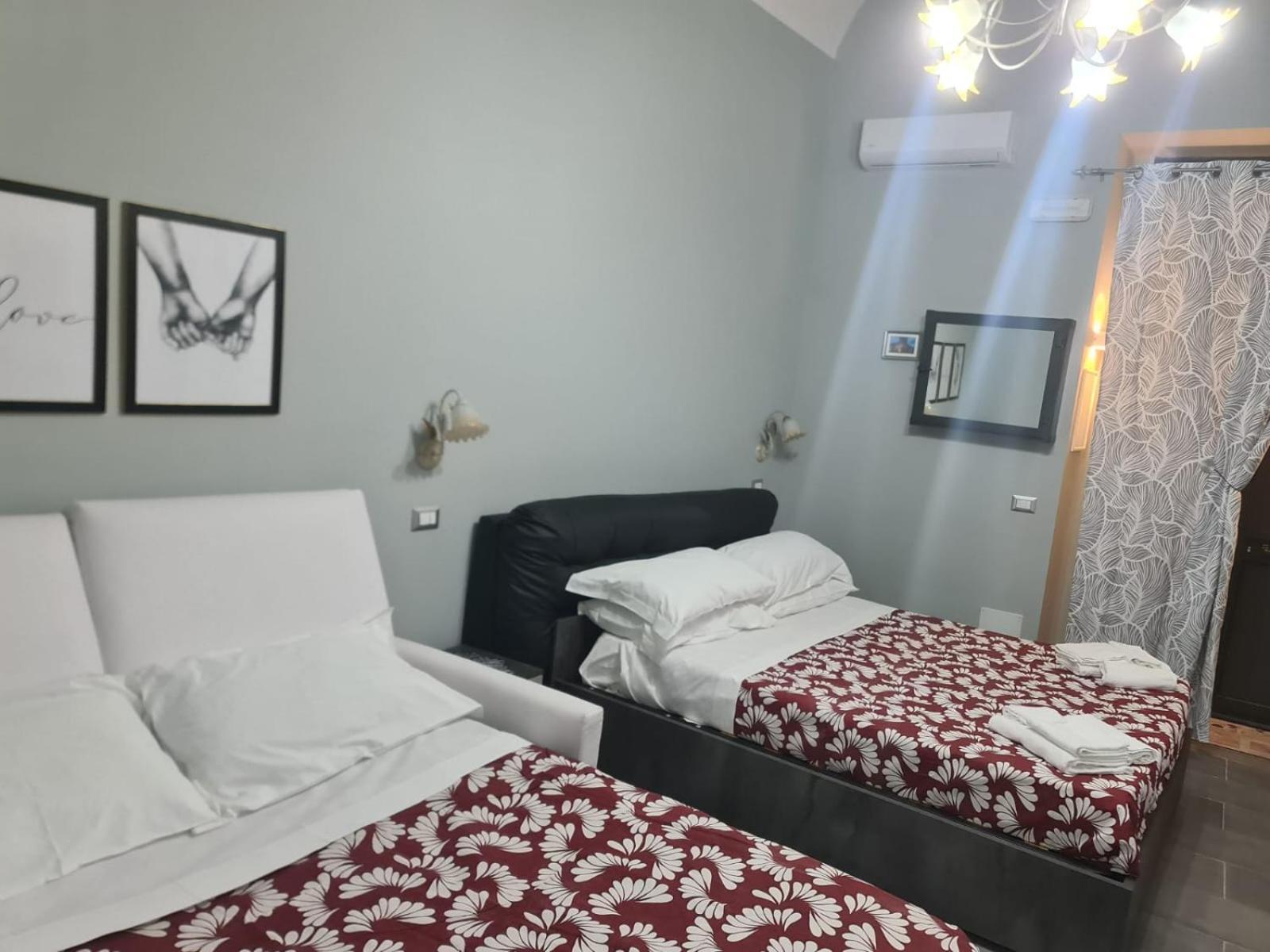 Queen'S Apartament 卡塔尼亚 外观 照片