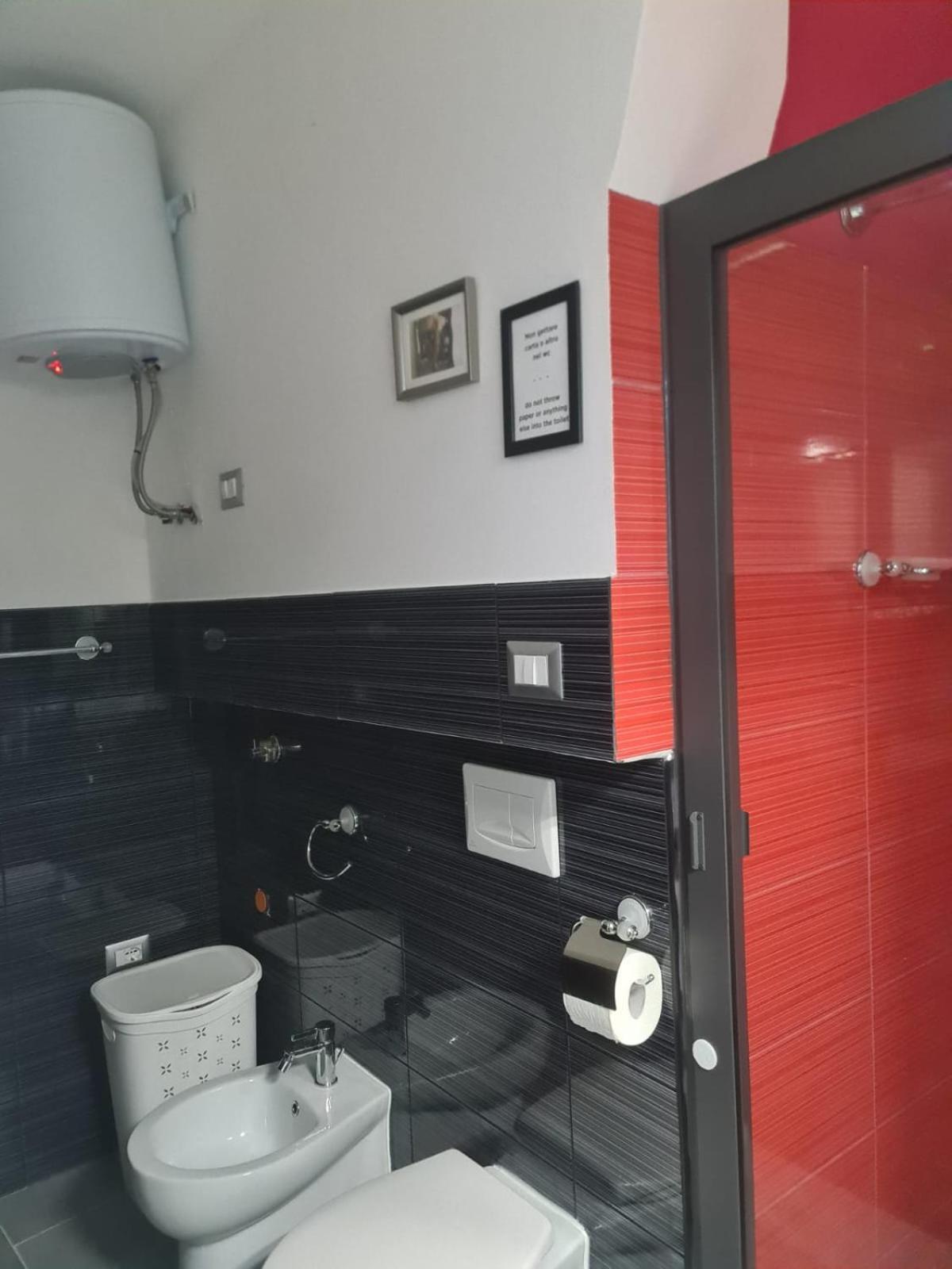 Queen'S Apartament 卡塔尼亚 外观 照片