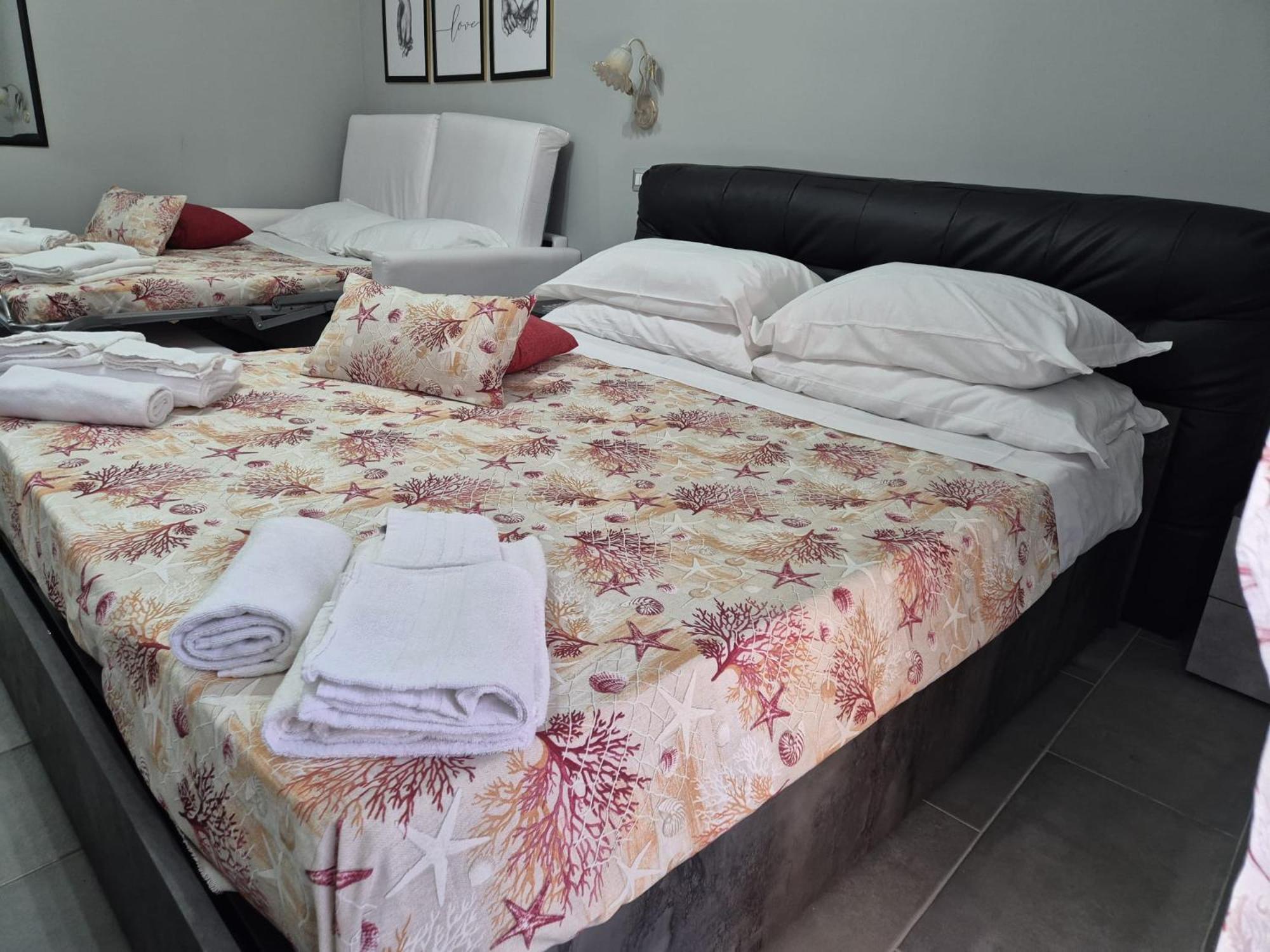 Queen'S Apartament 卡塔尼亚 外观 照片